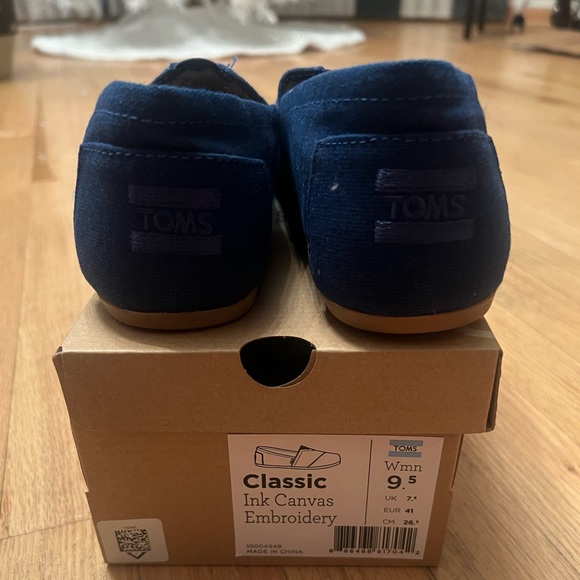 Toms Classic Ink Canvas Embroidered BRAND NEW with TAGS - Picture 4 of 8